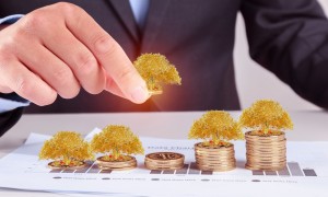 有分析指出，射程70公里碾压欧美！05式重炮一骑绝尘，加拿大天才的临终厚​礼