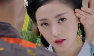 消息称问界M8纯电版汽车本月“可能”开启小定
